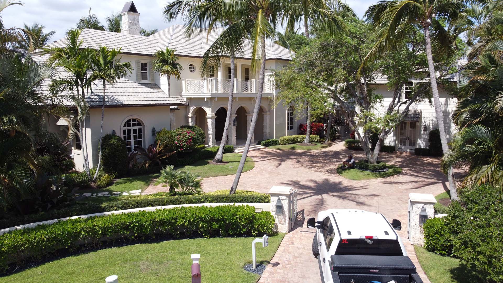 Waterfront Estate — 3
