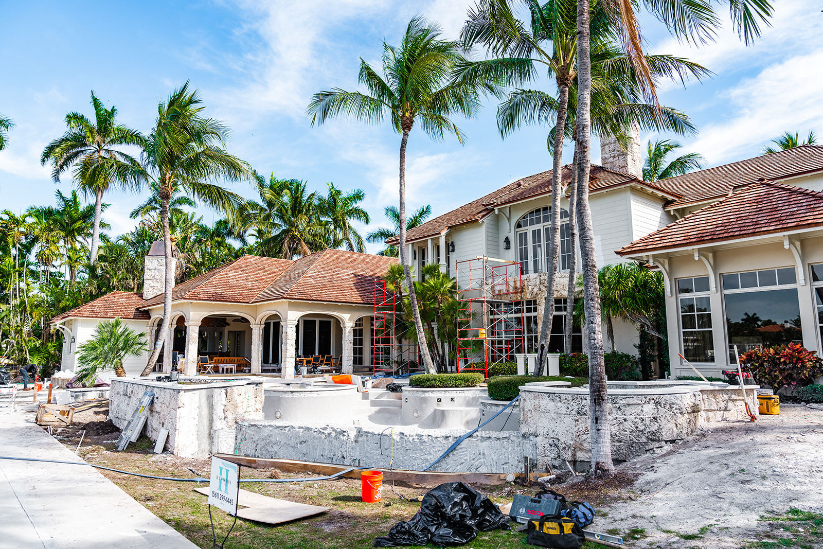 Waterfront Estate — 4