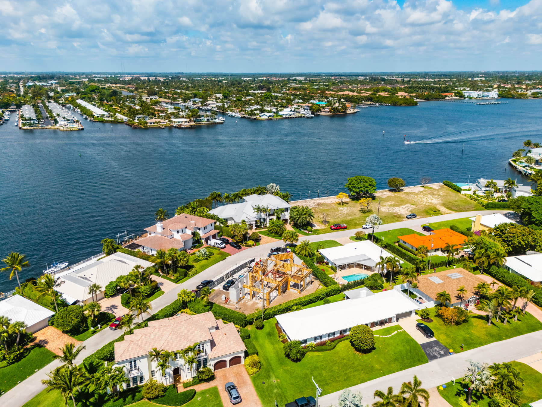 Ocean Ridge — 24